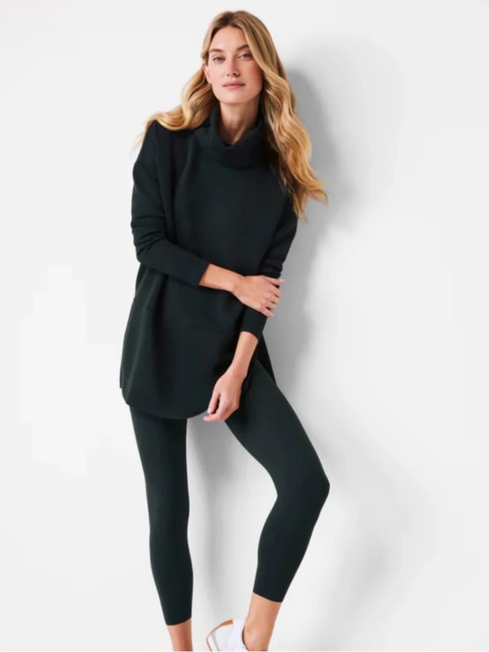 SPANX Turtleneck Tunic Sweater - Deep Dark Green